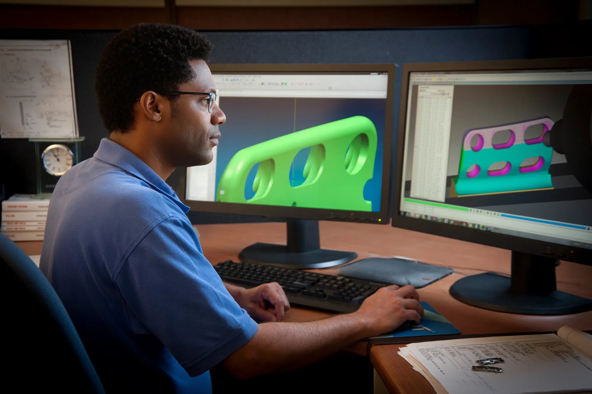 Paragon Medical senior design and engineering expert inspecting medical device CAD model